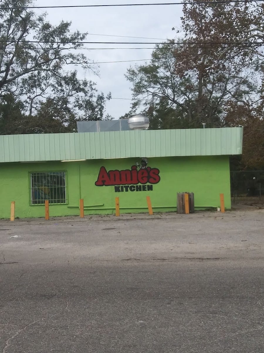 Annie's Kitchen | Soul Food