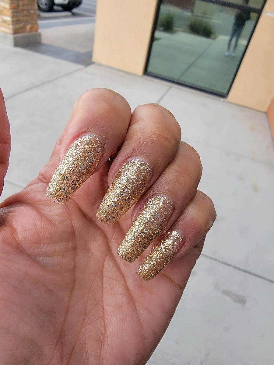 Sun City Nails & Spa