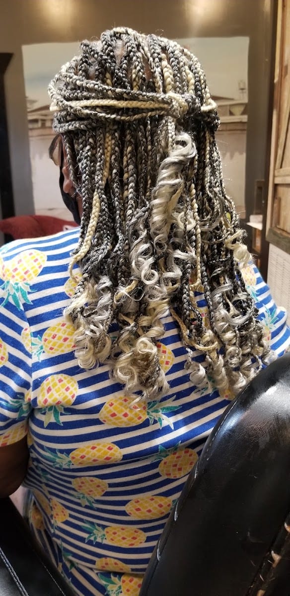 Natural Textures Barbershop & Salon LLC