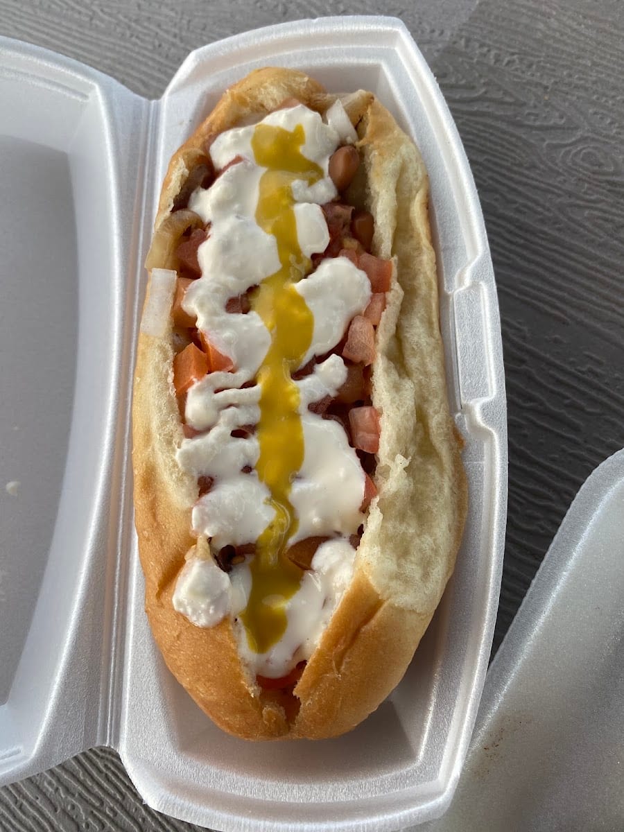 Hermanos Hot Dogs & Tacos