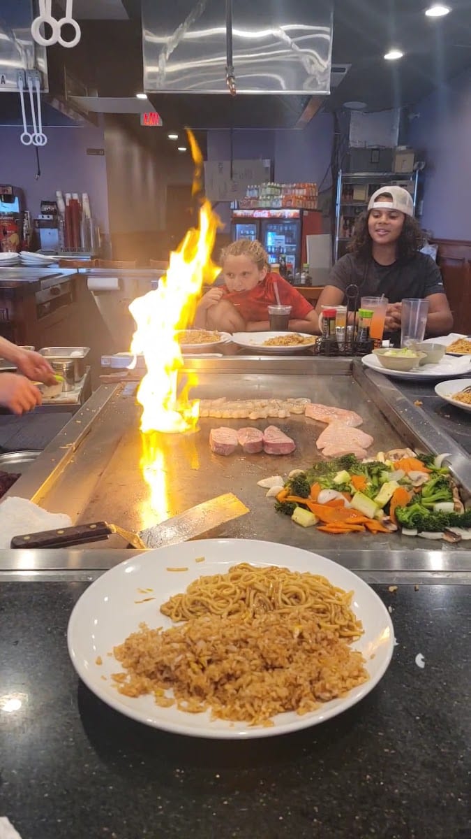 Sakura Sushi & Hibachi, photo 3