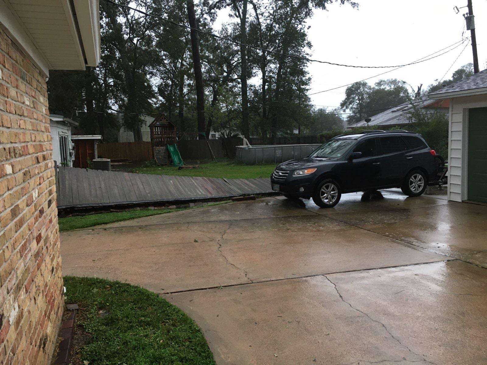 Gulf Coast Lawn Maintenance, photo 4
