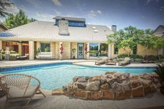 Beautiful Chalet across the Trophy Club golf course, photo 2