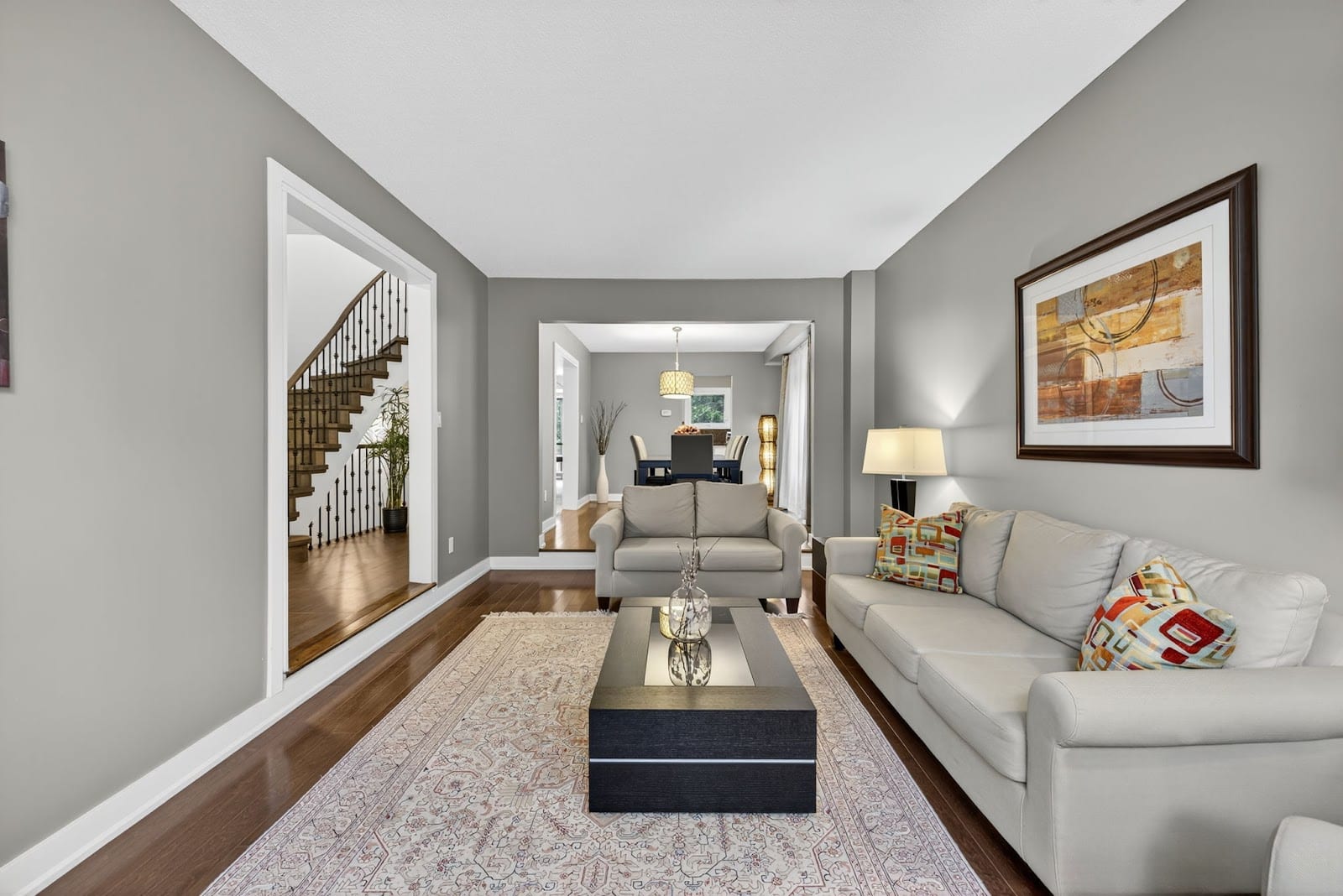 Jay Zabihi, Richmond Hill Realtor & Property Manager – RE/MAX Hallmark Realty Agent, photo 2