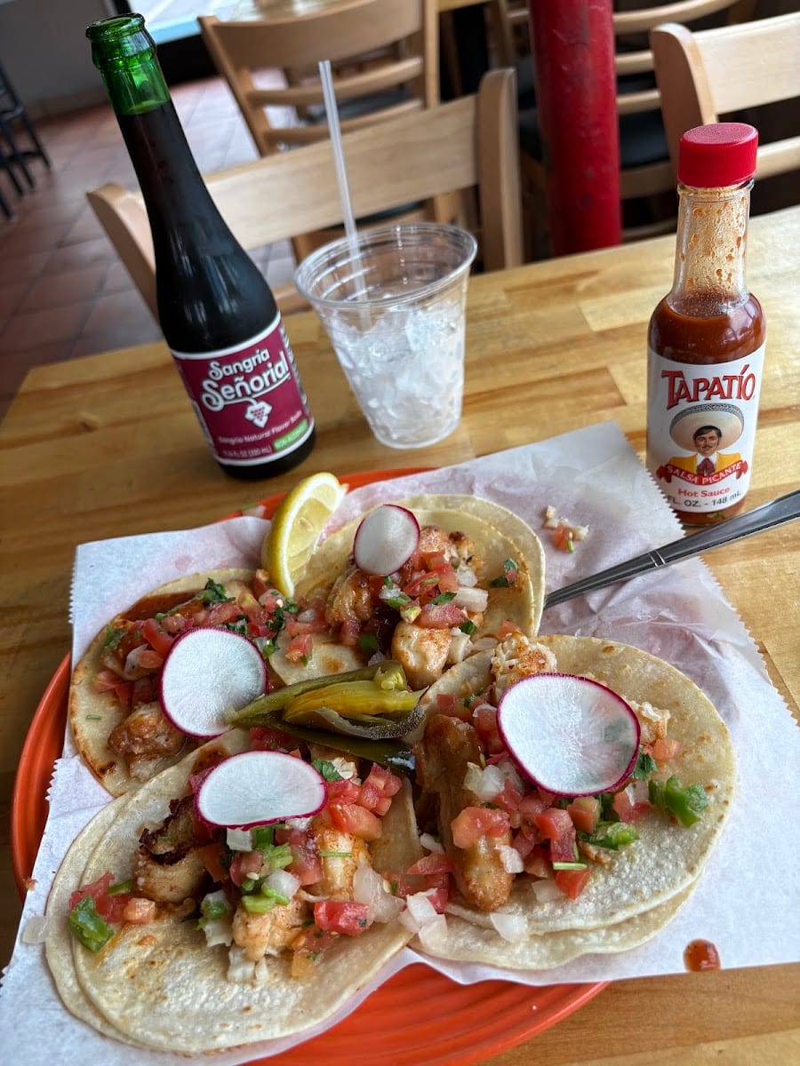 Tannya's Taqueria, photo 3