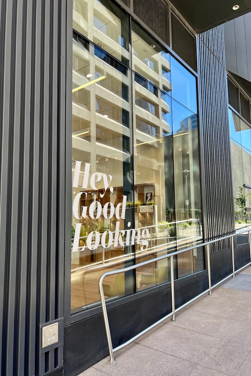 Looksie Optometry, photo 3