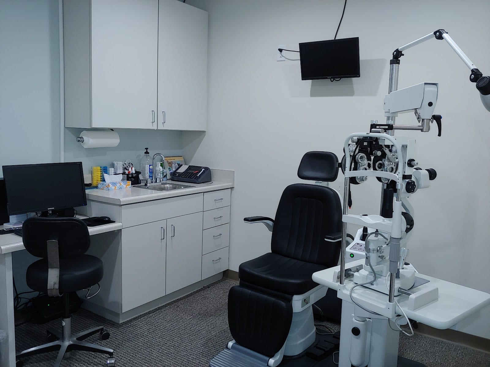 EyeCare Associates, photo 4