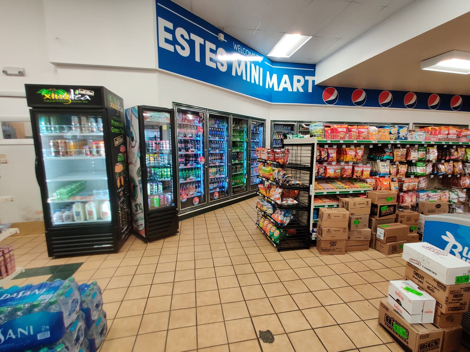 Sinclair Gas Station, photo 2