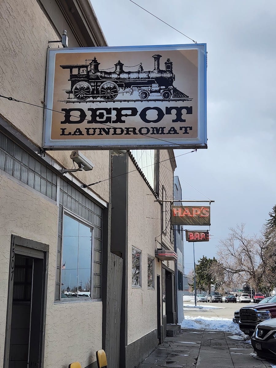 Depot Laundromat, photo 2
