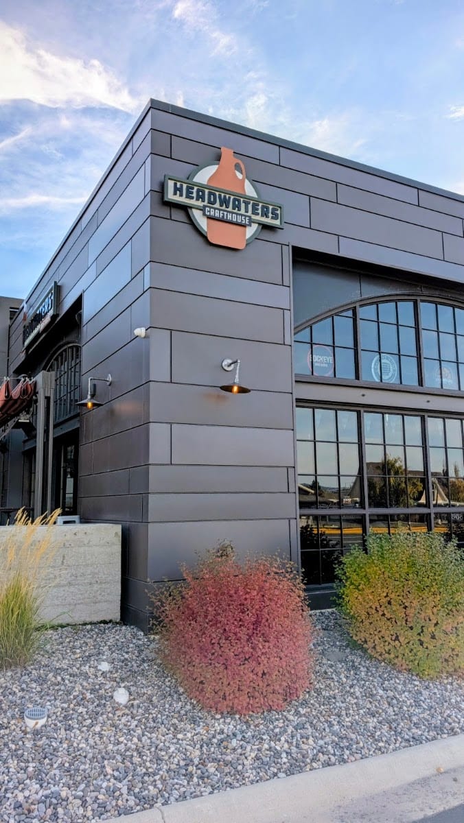 Headwaters Crafthouse