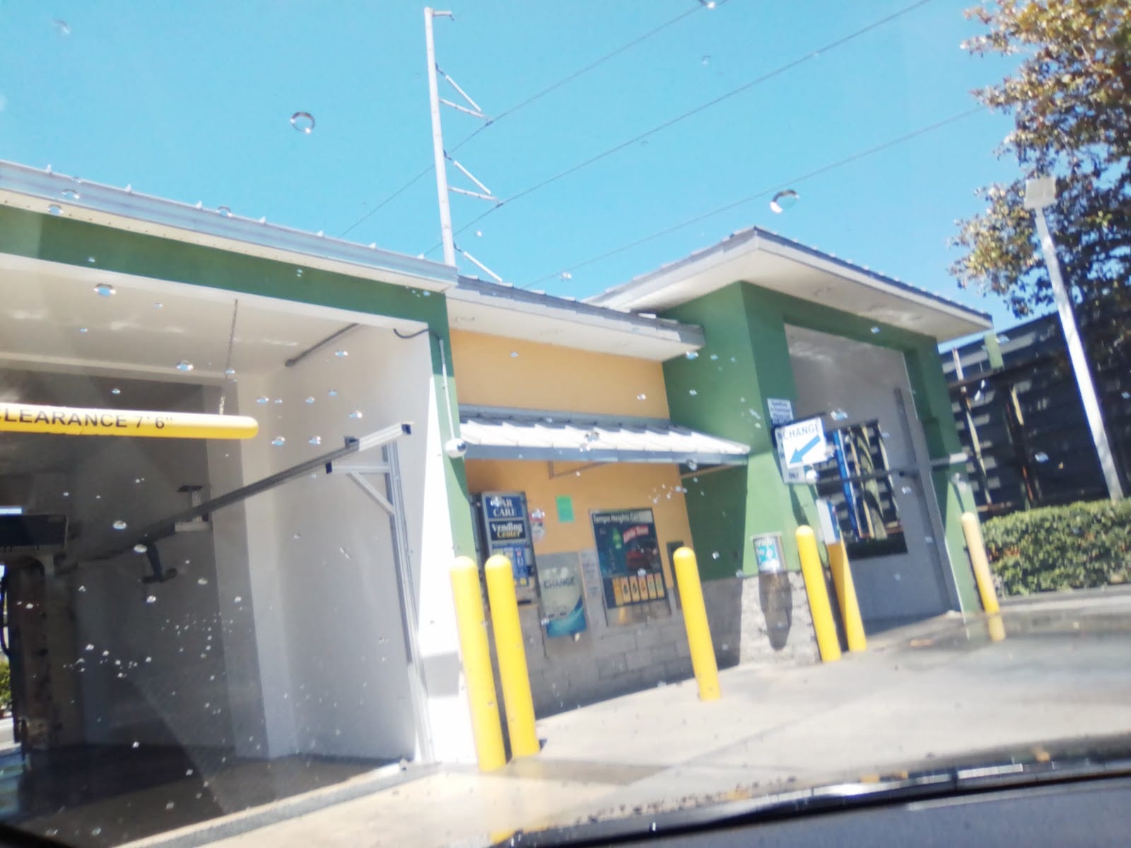TouchFree Automatic Car Wash