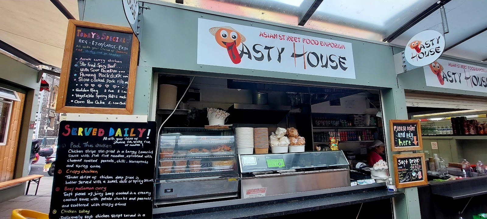 Tasty House
