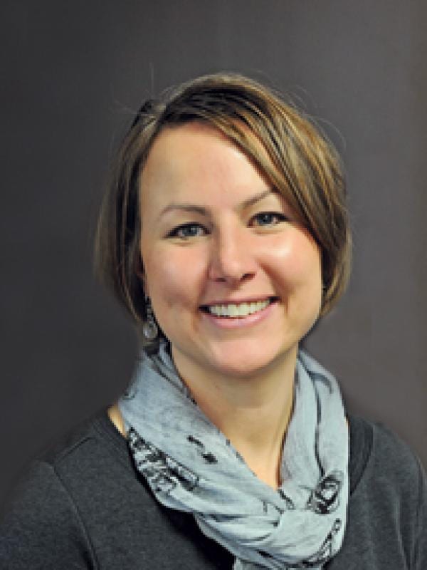 Danielle Redfield, FNP, photo 2