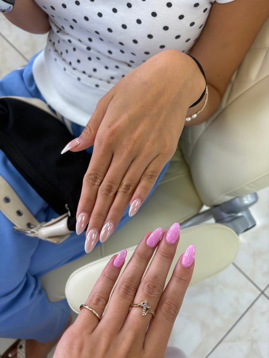Infinity Nails