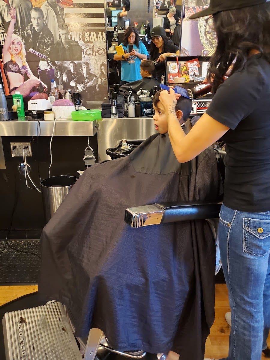 Floyd's 99 Barbershop, photo 4