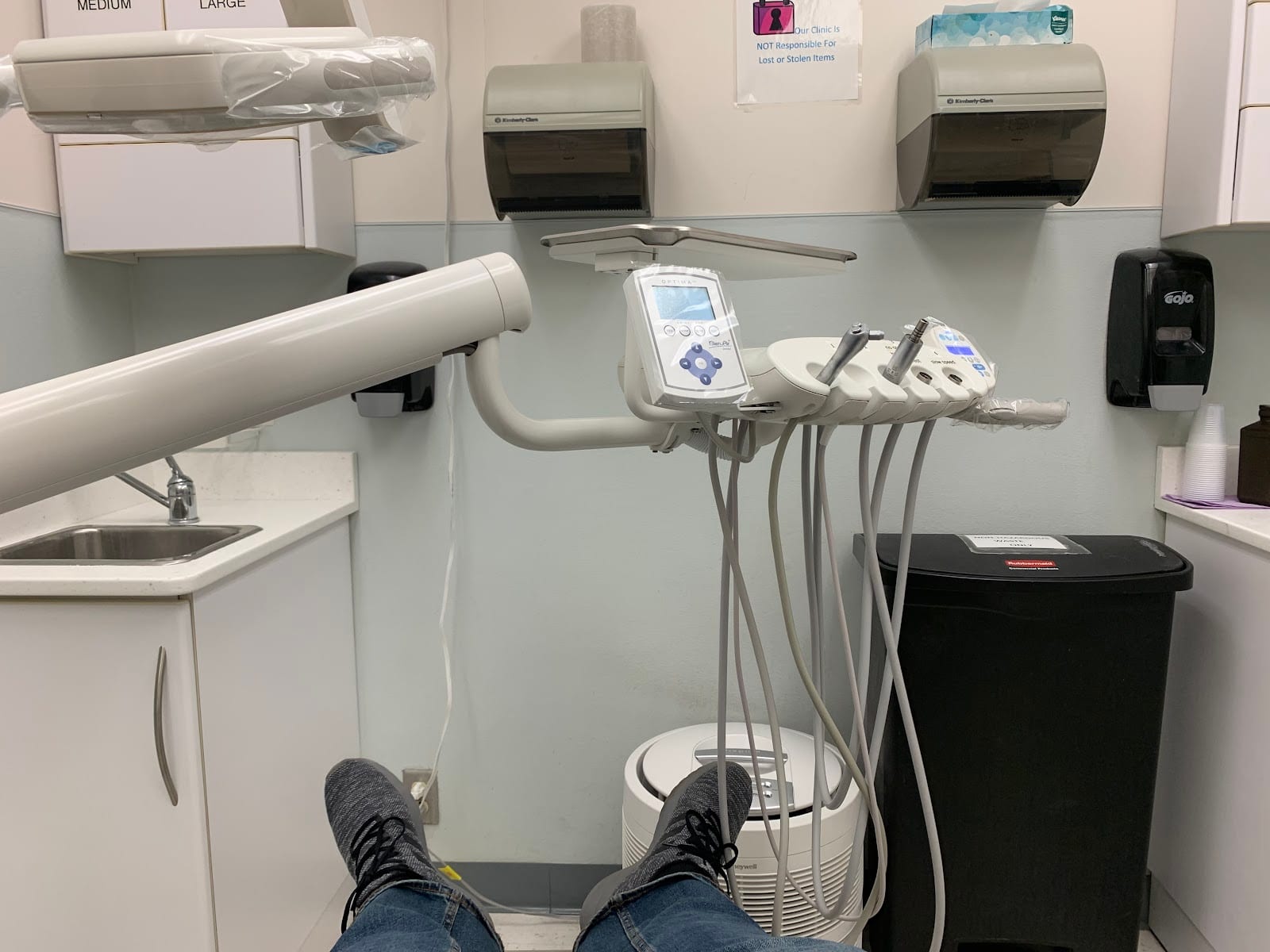 University of Rochester Medicine Eastman Dental – Howitt Urgent Dental Care, photo 4