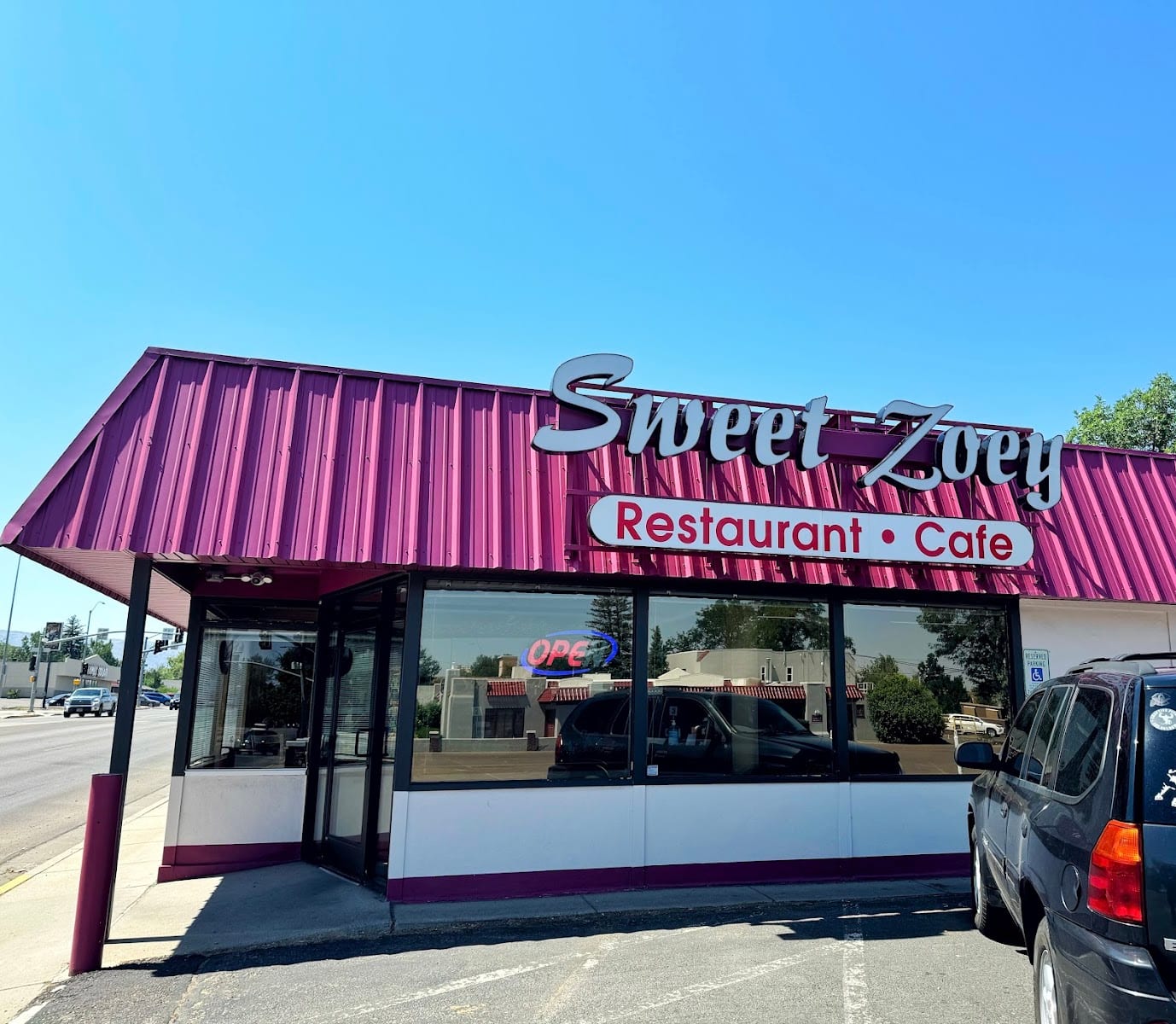 Sweet Zoey Mediterranean Restaurant, photo 2