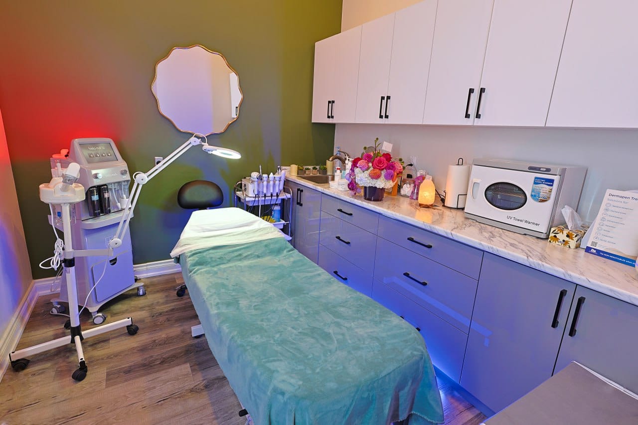 Mega Glow Beauty | Laser Clinic