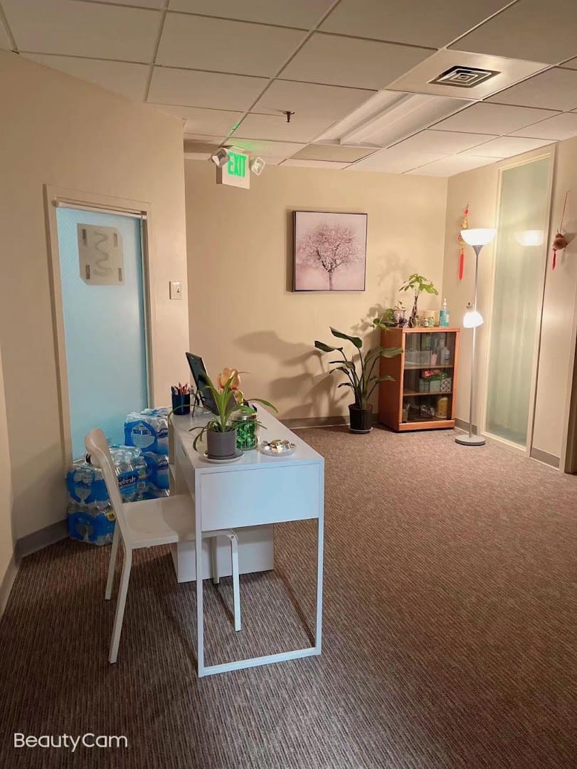 Healing Therapy and Massage, photo 2