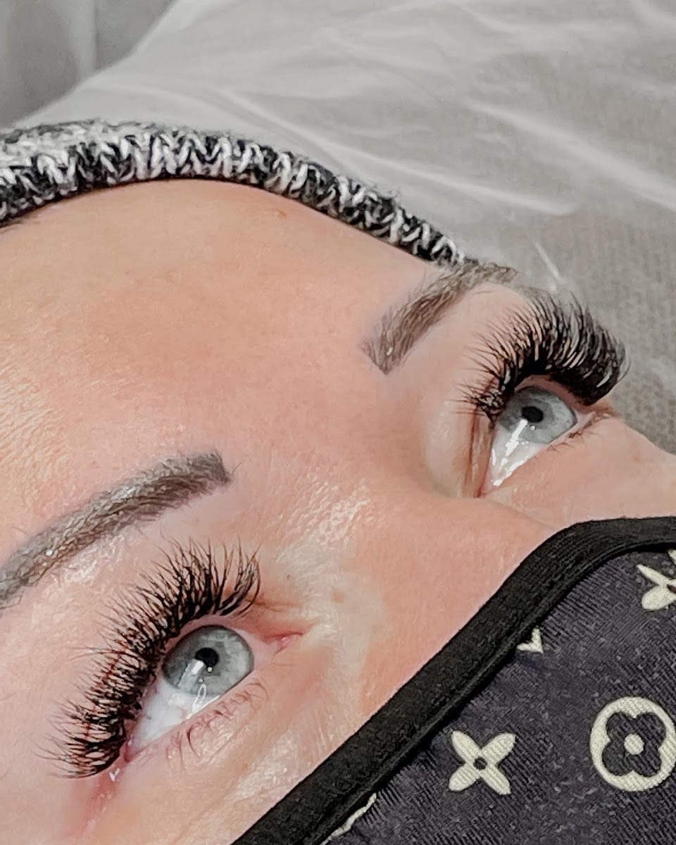 Bizou Lash Studio