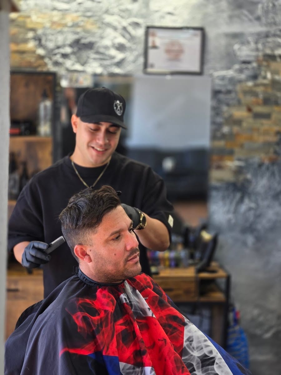 M3G BARBER, photo 2