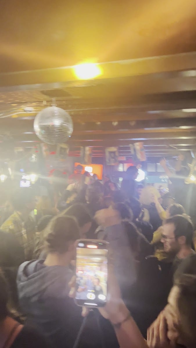 Hurling Pub, photo 2