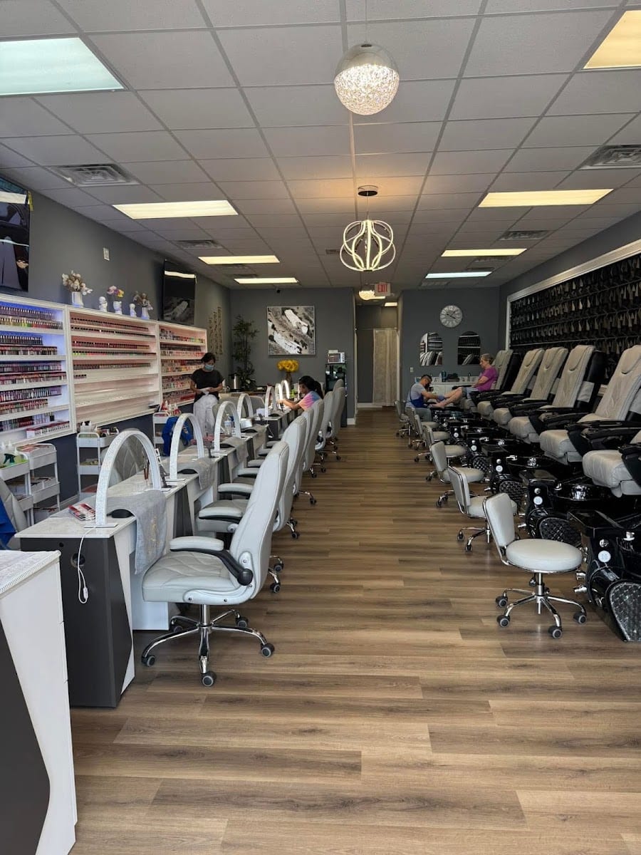 A&T Nails & Spa