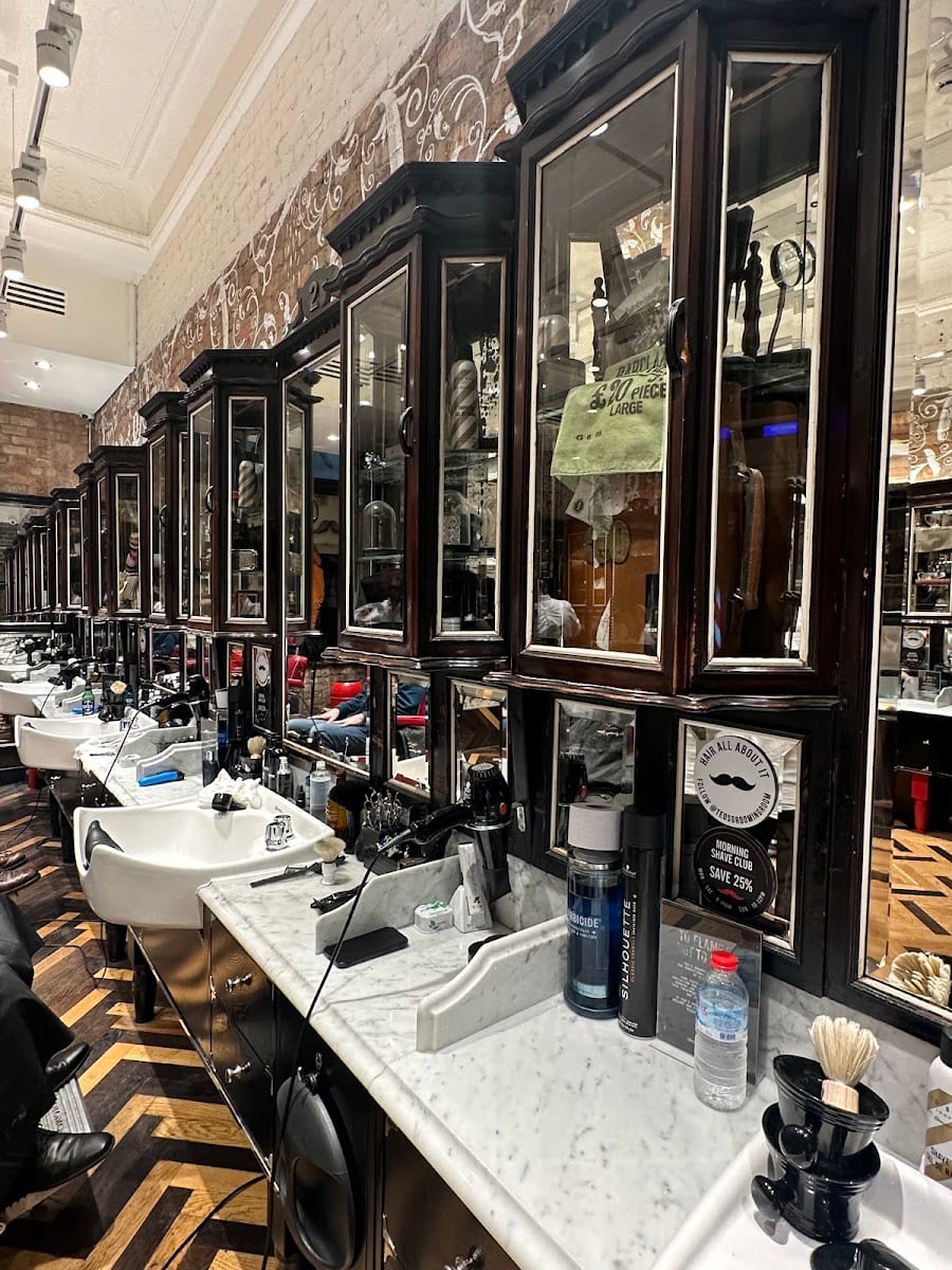 Ted’s Grooming Room | Moorgate Barbers