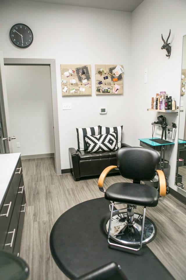 The Colour Bar Salon, photo 4
