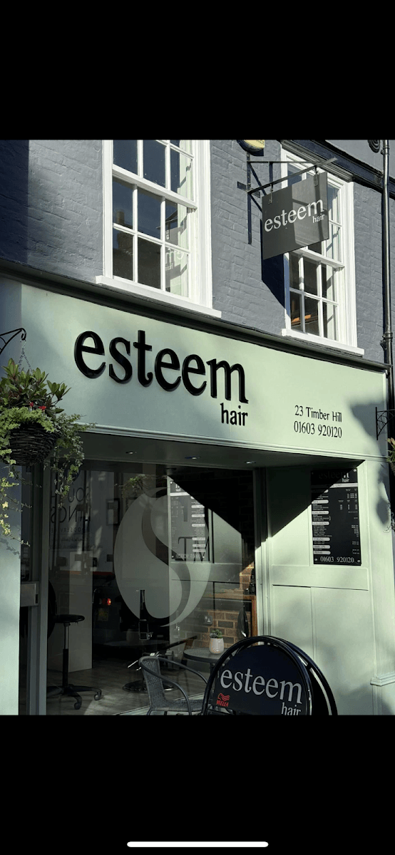 Esteem Hair, photo 2