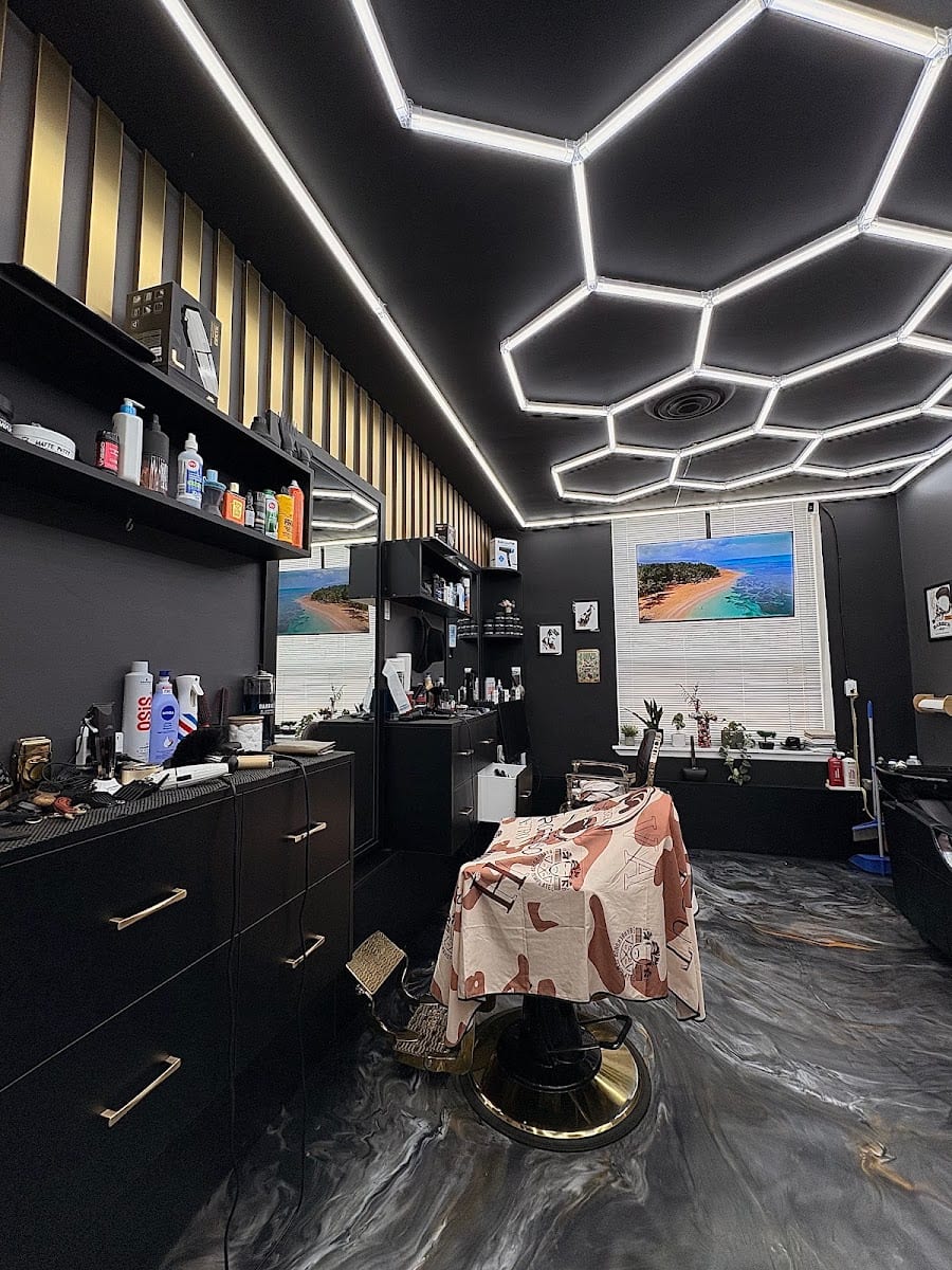 Ultra fades barbershop, photo 2