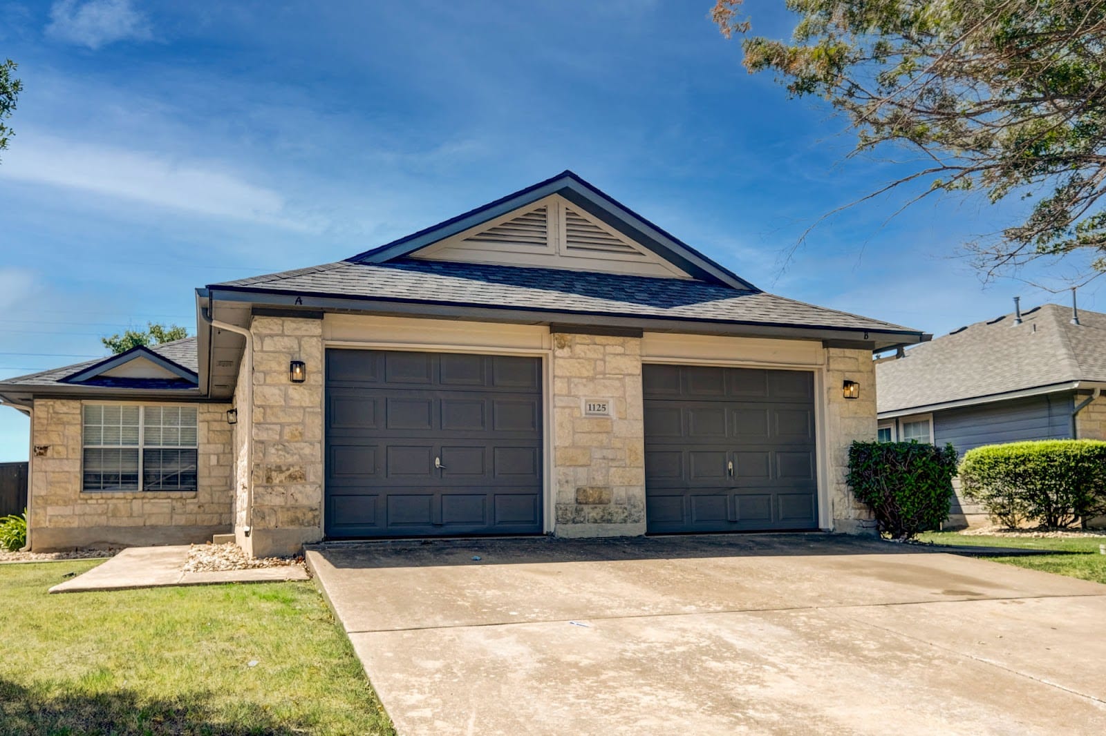 Rock Springs Duplexes, photo 3