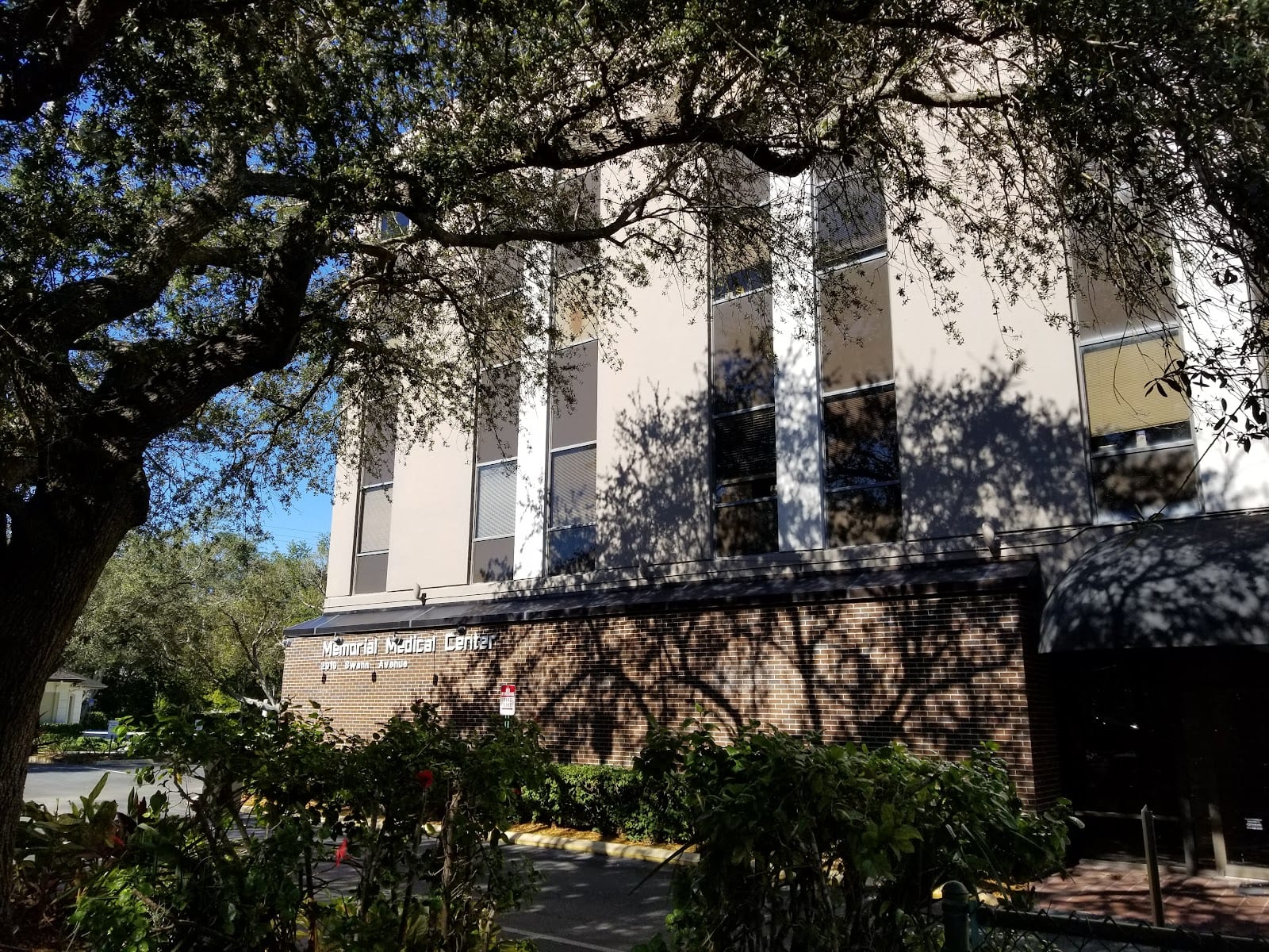 Memorial Medical Center, photo 2