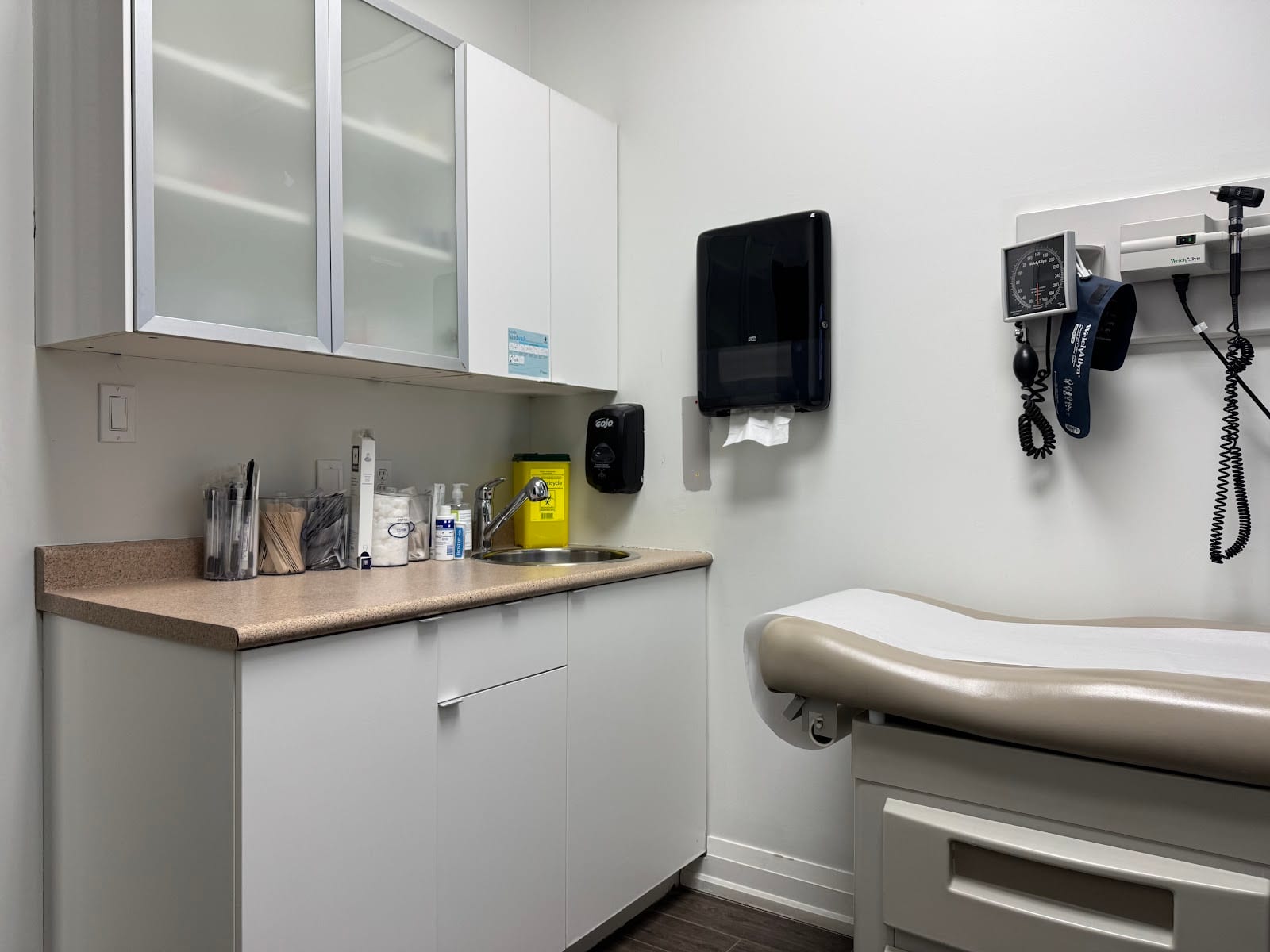 HealthOne Medical & Walk-In North York