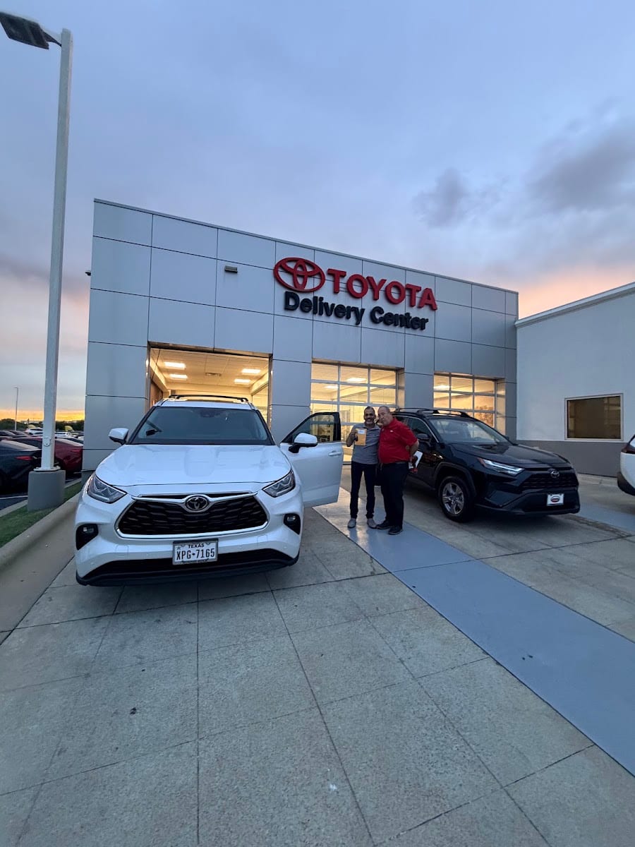 Round Rock Toyota, photo 2