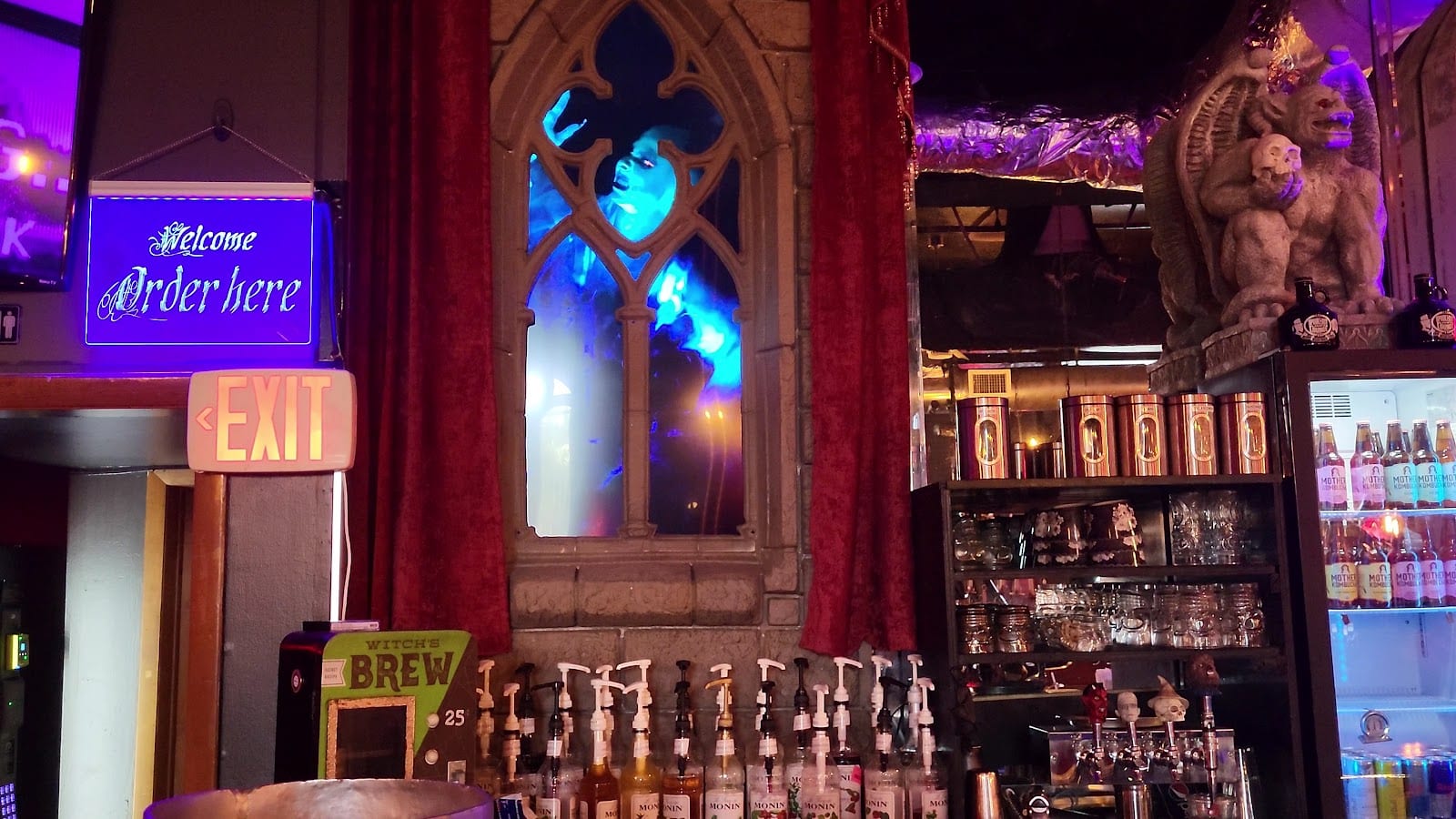 SpookEasy Lounge, photo 3