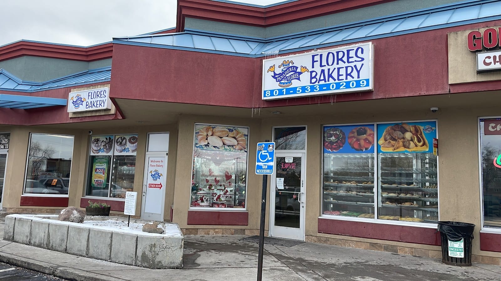 Panaderia Flores Rose Park, photo 2