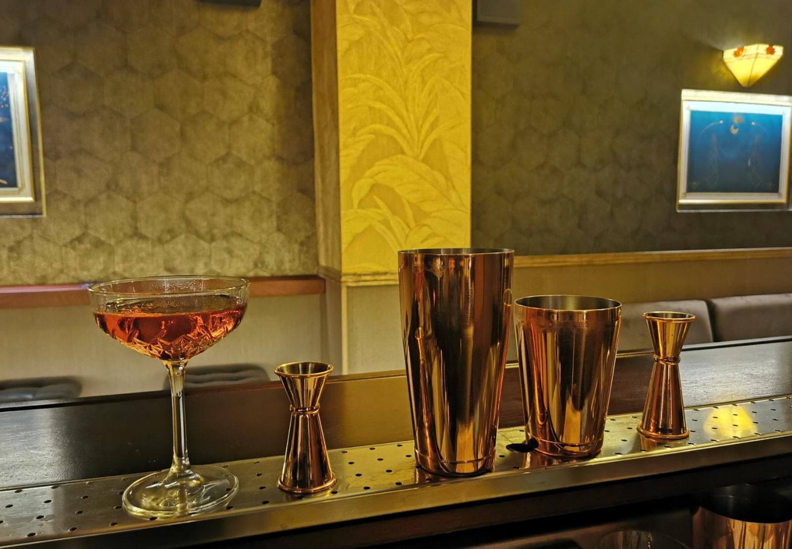 Mobster Bar