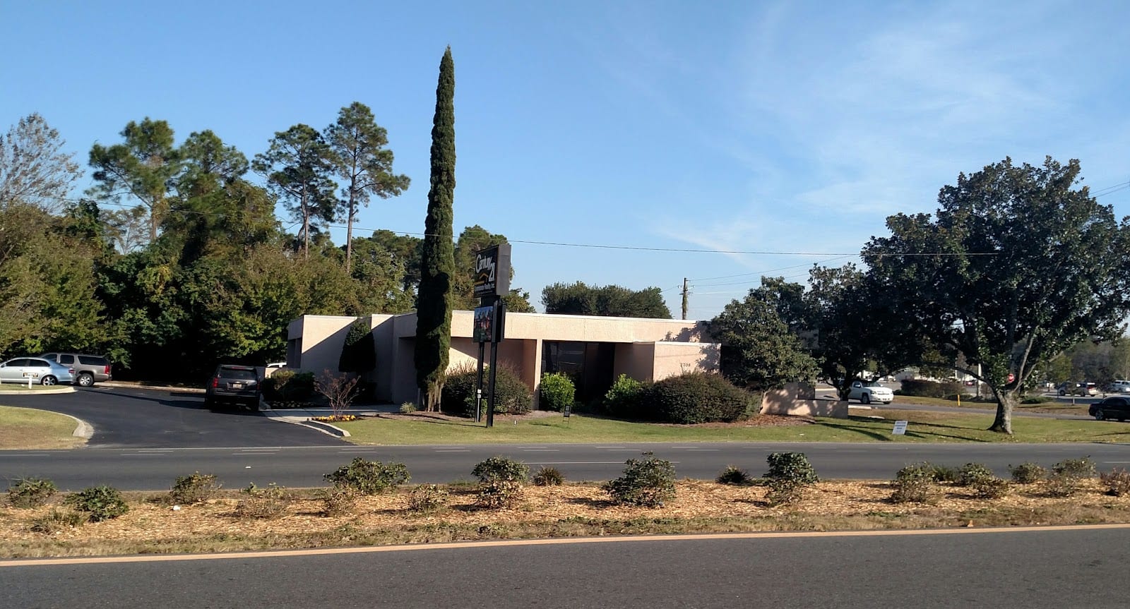 CENTURY 21 Commander Realty