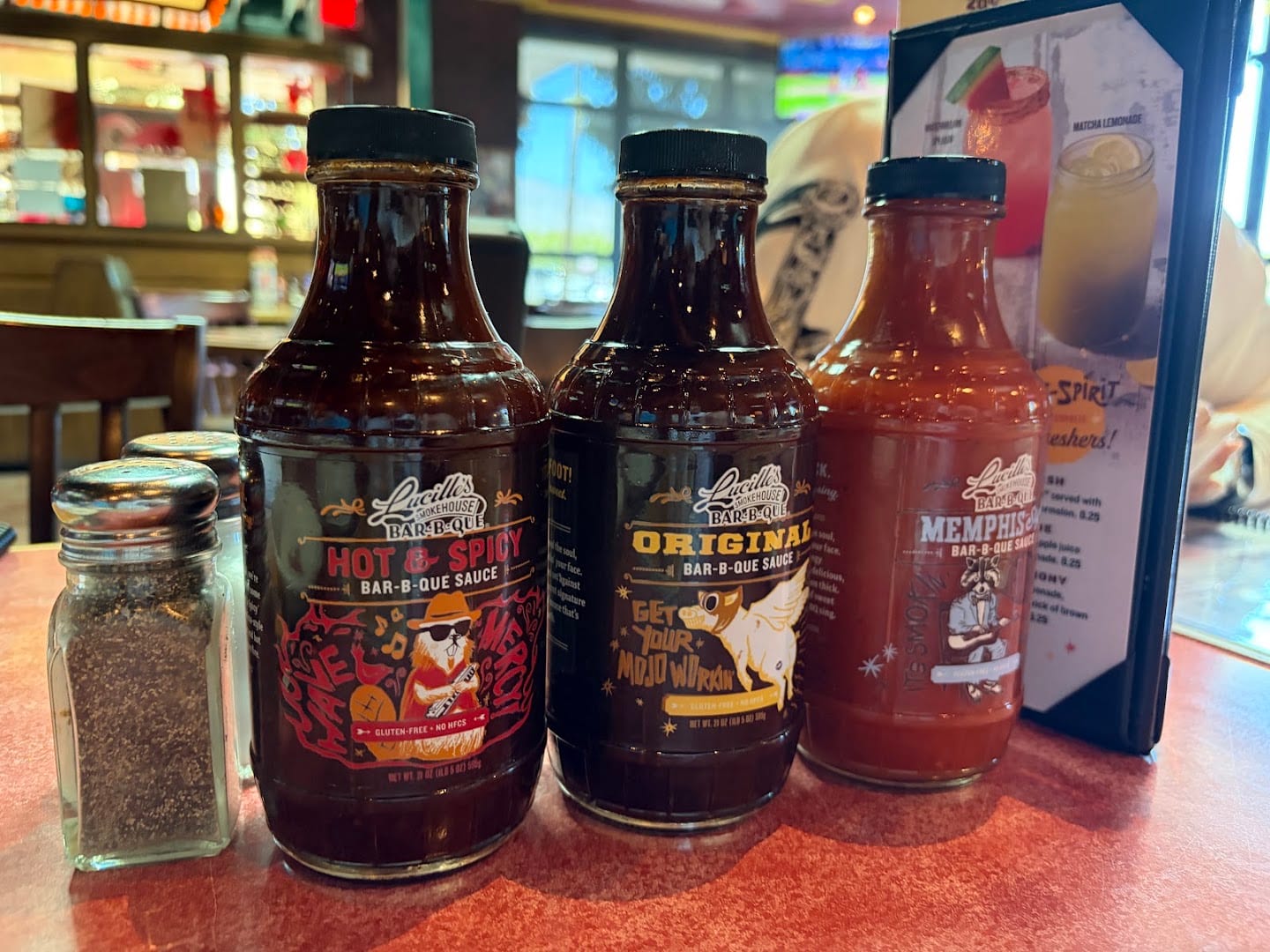 Lucille's Smokehouse Bar-B-Que, photo 4
