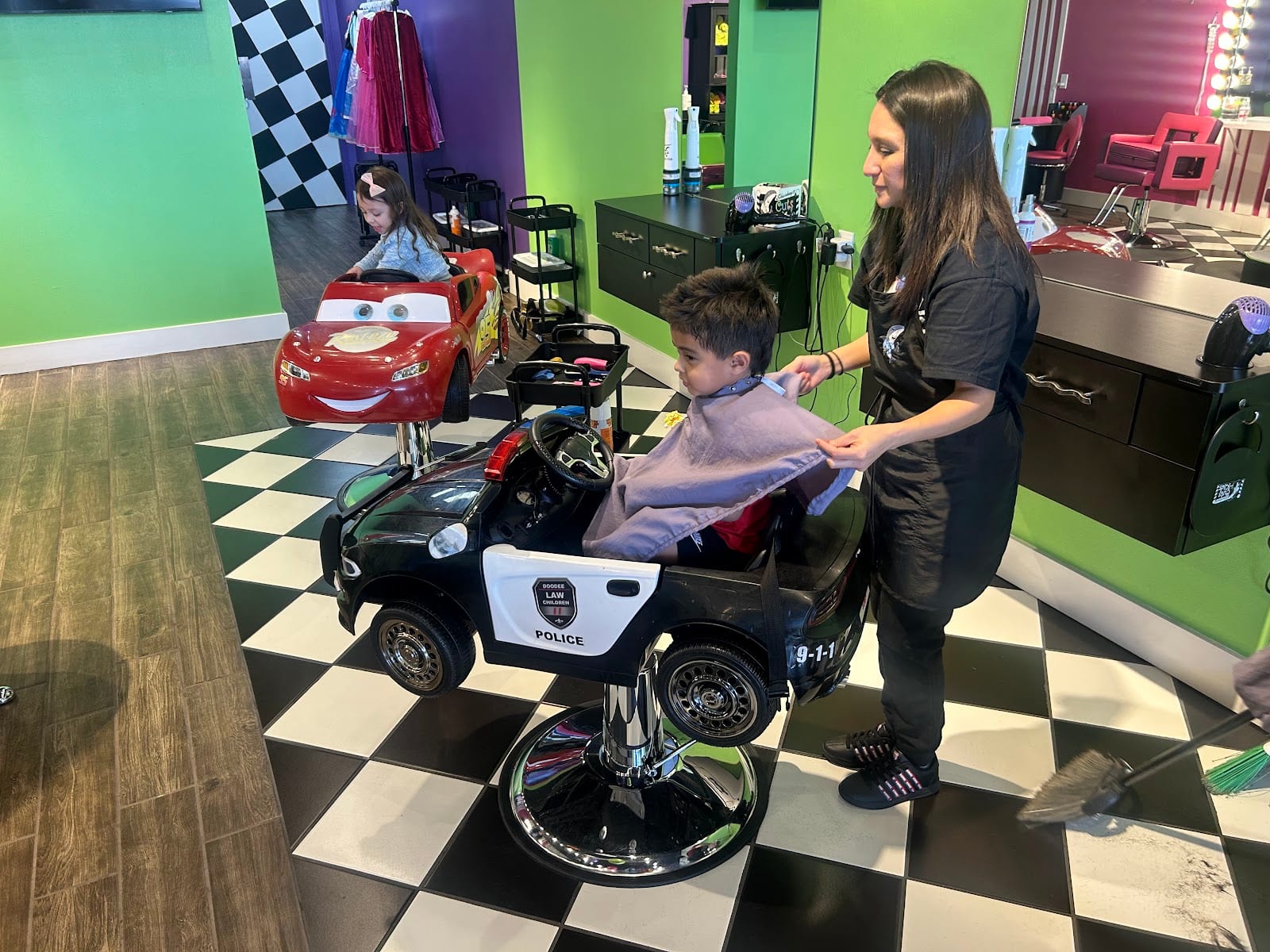 Sharkey's Cuts For Kids - Lubbock, TX, photo 2
