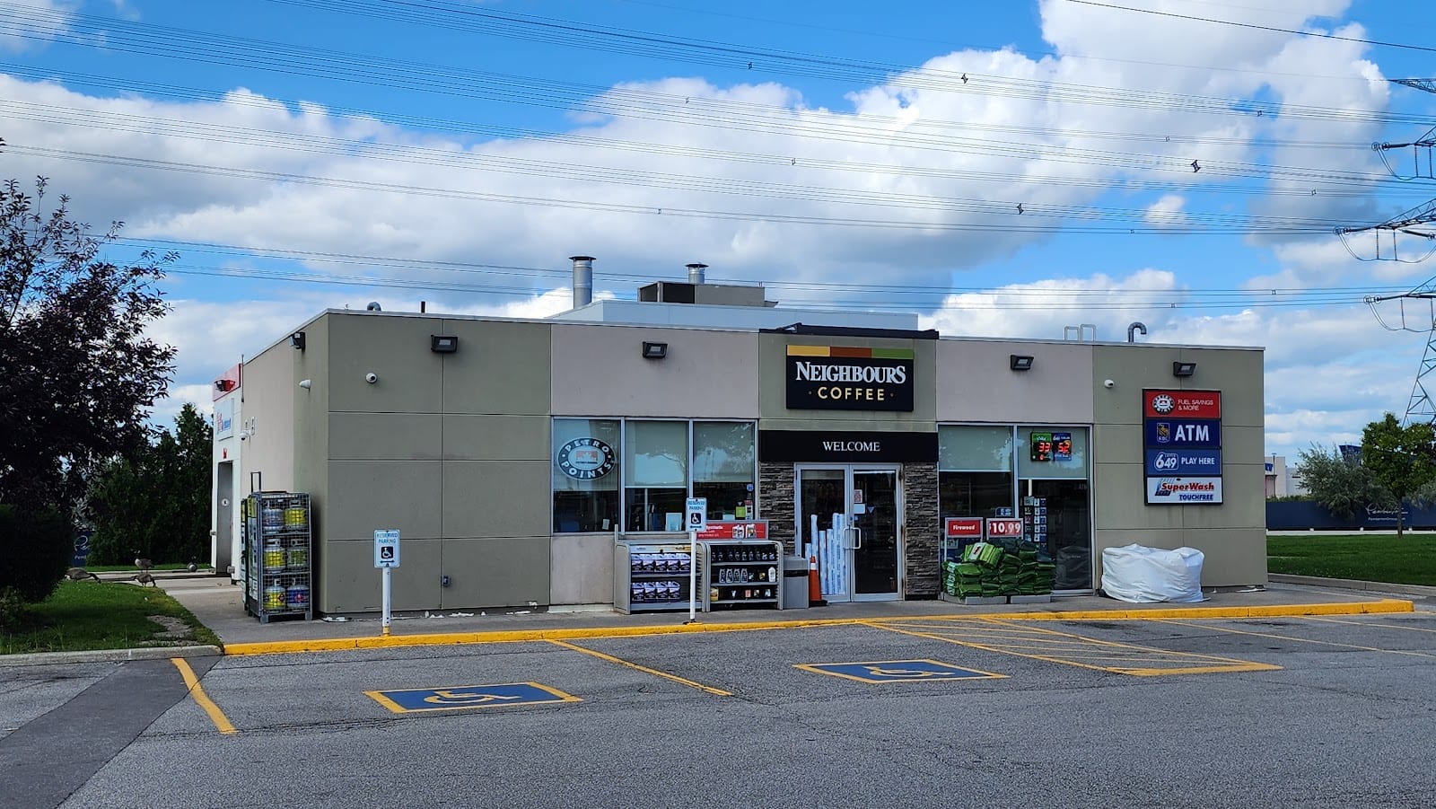 Petro-Canada & Car Wash, photo 2
