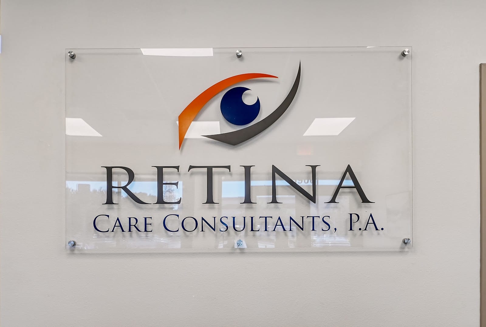 Shane Retina, photo 4