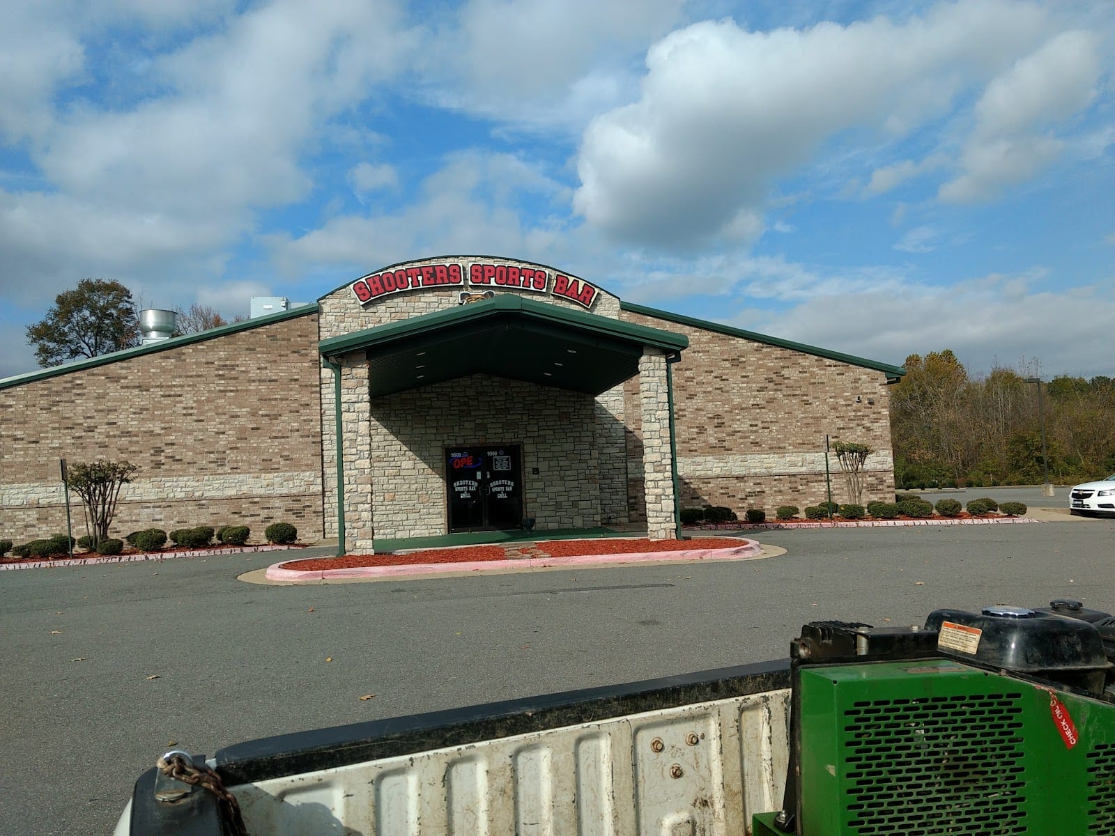 Shooters Sports Bar & Grill, photo 2