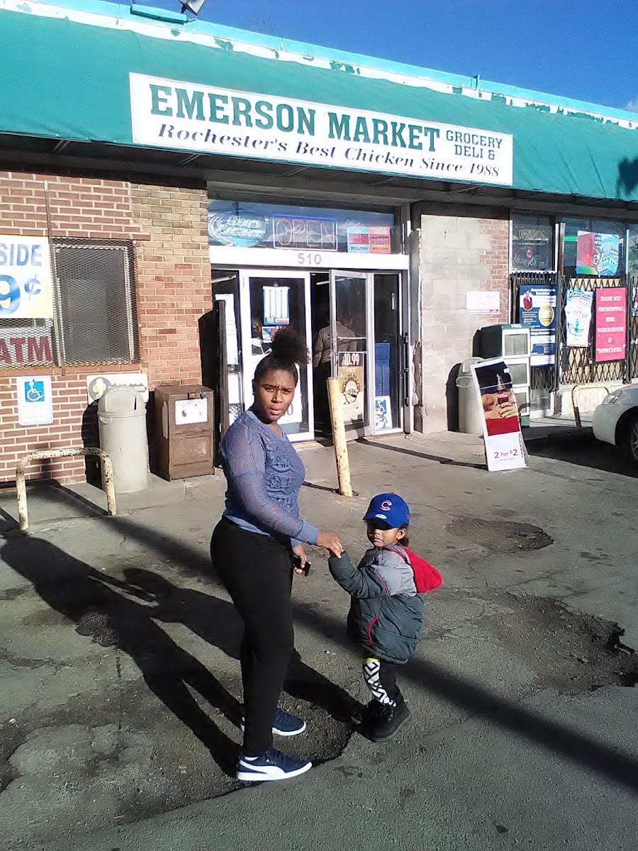 Emerson Food Market, photo 2