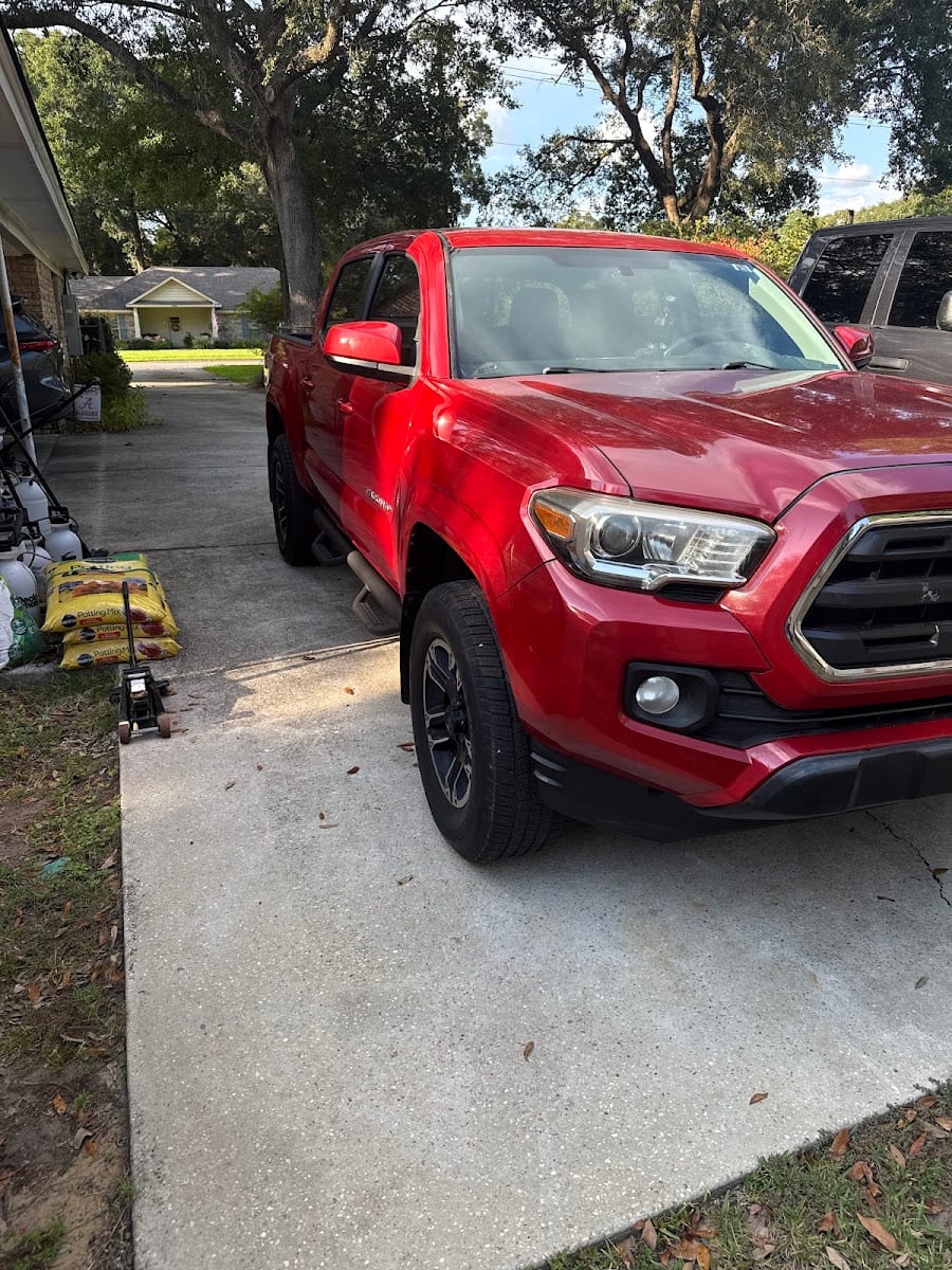 Maaco Auto Body Shop & Painting, photo 3