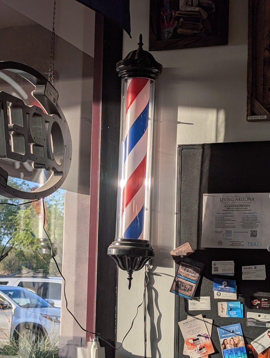 Mike's PRO Barber Shop, photo 3