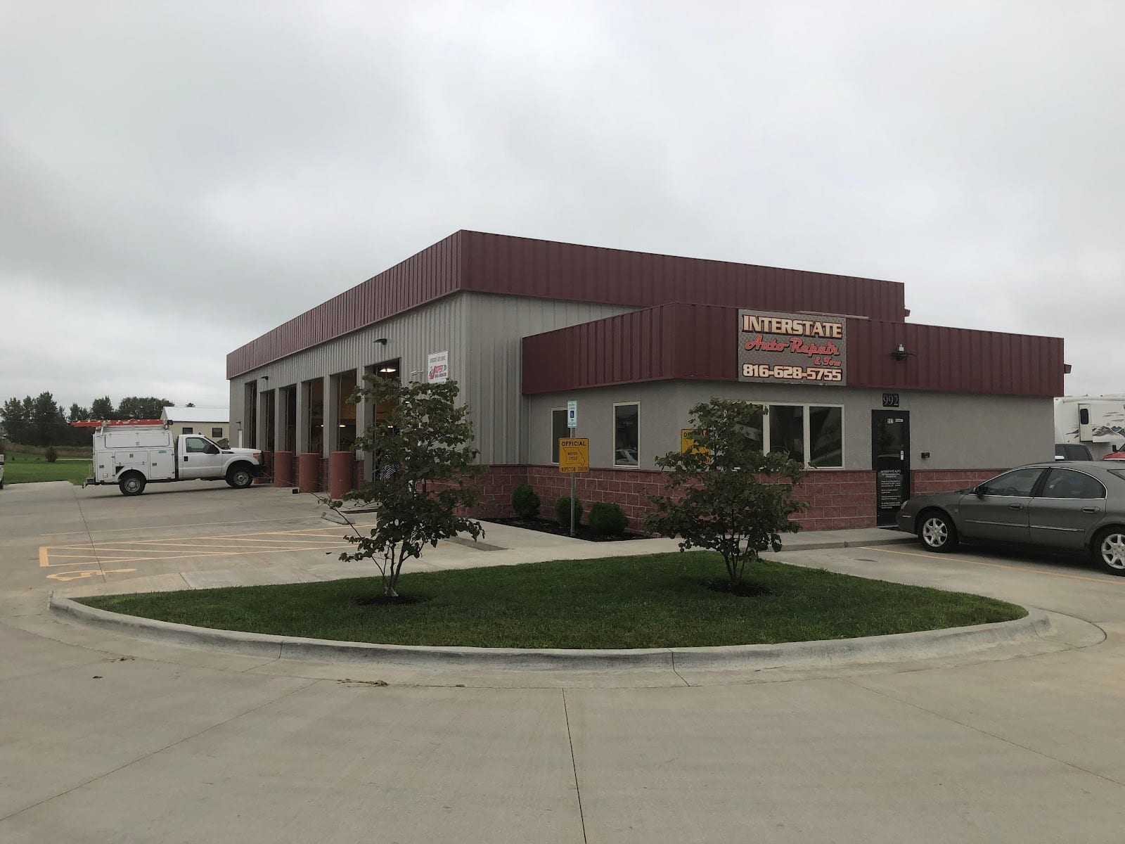 Interstate Auto & Towing, photo 2