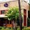 Hugo's