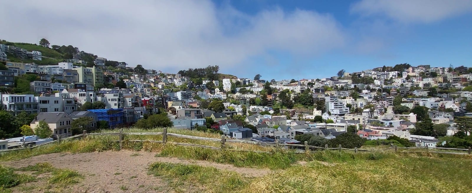 Kite Hill, photo 2